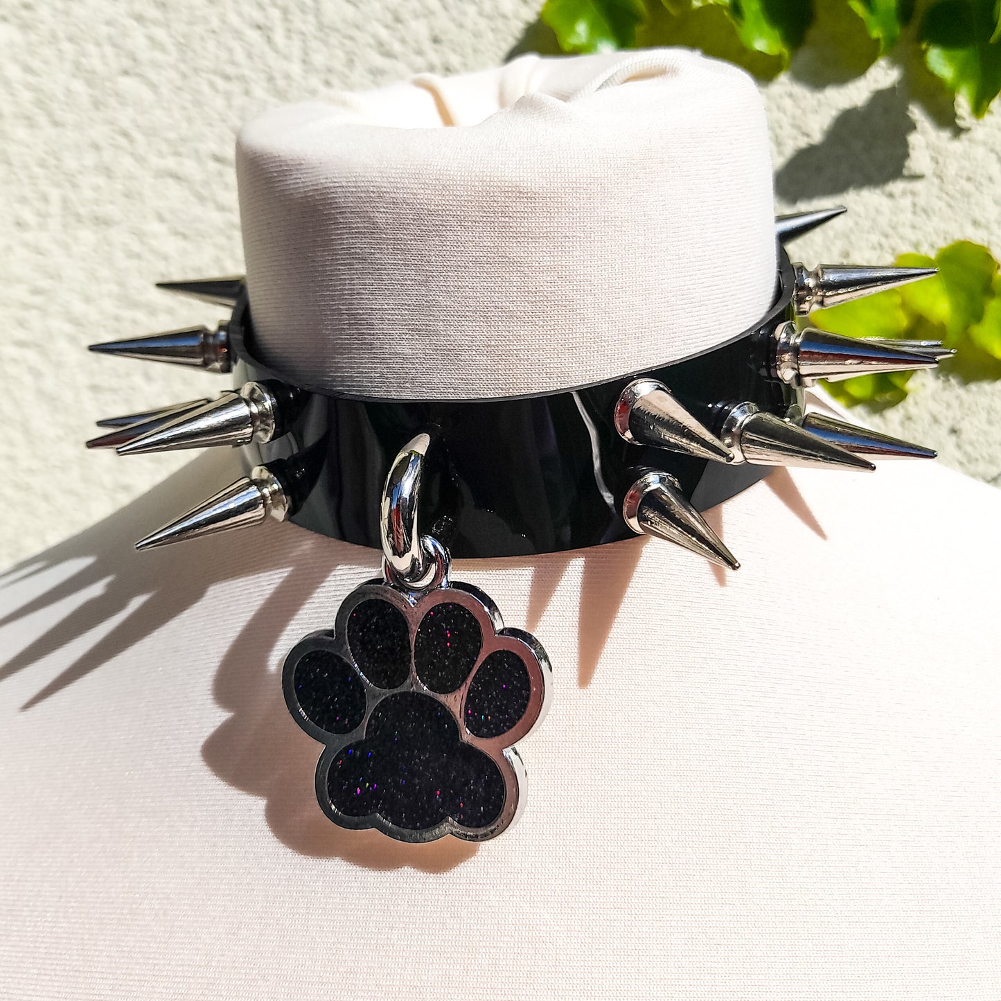 Good Boy Black Spiked Paw Choker