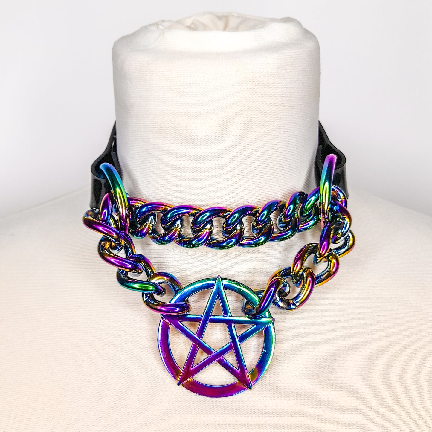 Heiden Regenbogen Pentagramm Martingale Kettenhalsband