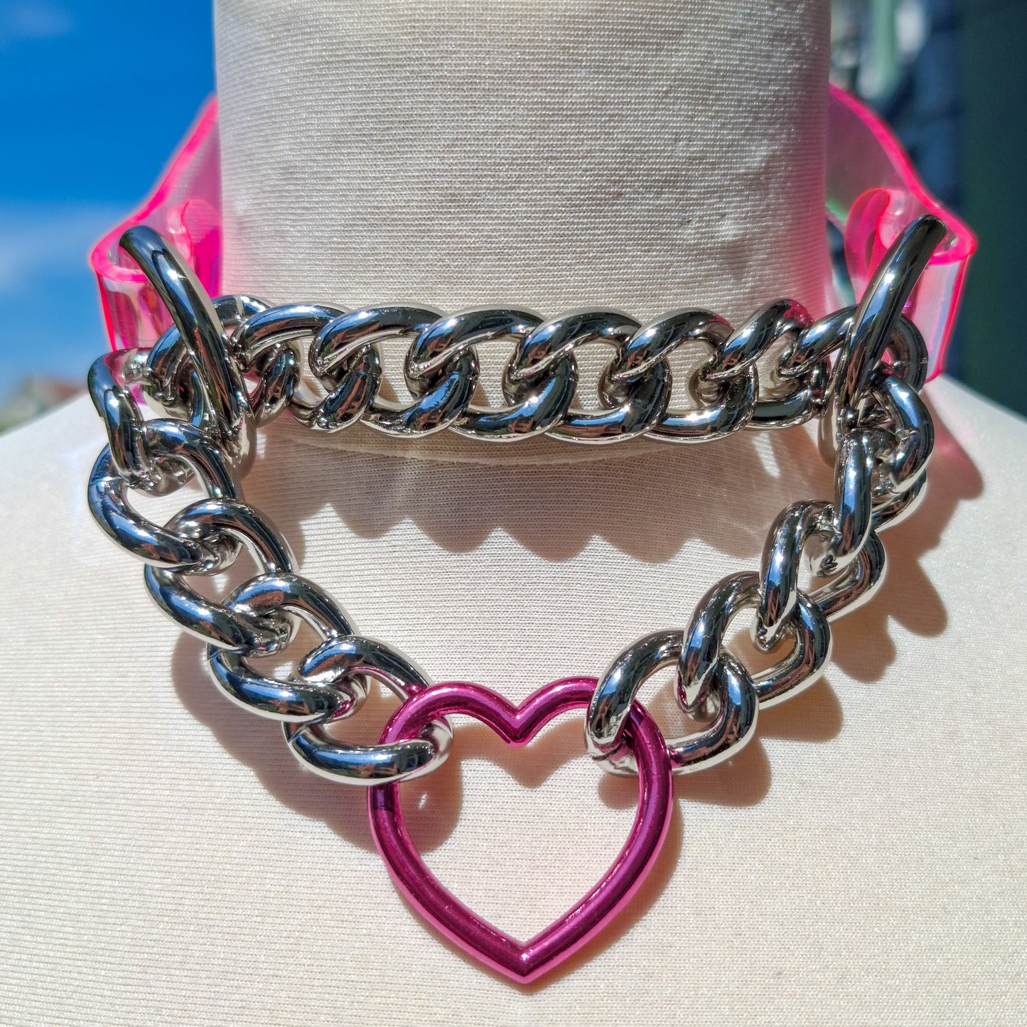 Hedone Pink Heart Ring Martingale Choker